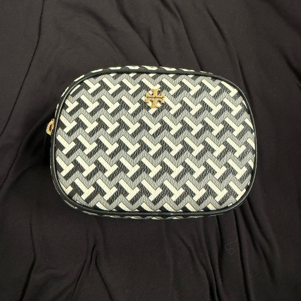 New cosmetic case